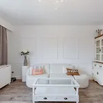 Elegant Getaway With Balcony & Charm Apartment Luxembourg