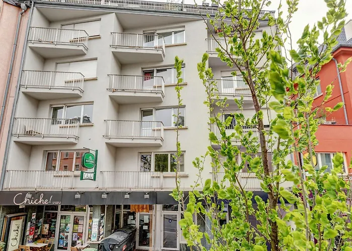 Elegant Getaway With Balcony & Charm * לוקסמבורג