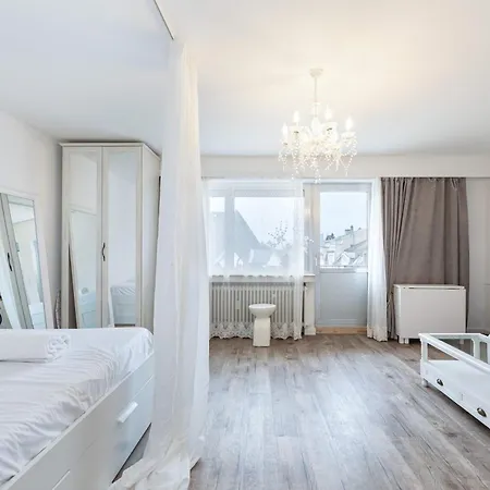 Cozy Limpertsberg With Balcony Apartment