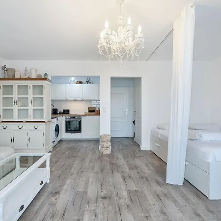 Elegant Getaway With Balcony & Charm Appartamento Lussemburgo
