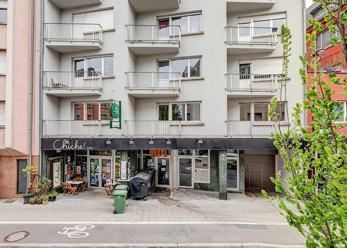 Apartament Elegant Getaway With Balcony & Charm Luksemburg