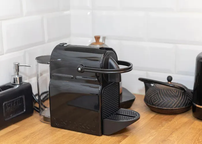 Elegant Getaway With Balcony & Charm * 룩셈부르크